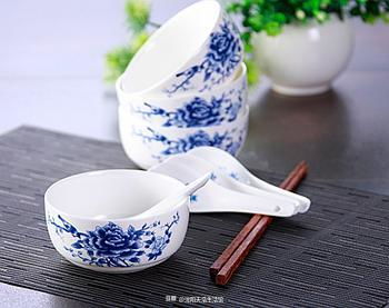 沈阳天浩生活馆 青花陶瓷中的日韩风韵——一碗一世界，礼遇生活之美